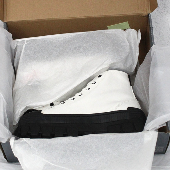 Palladium Boots Revolt Hi Tx Boot Sneaker in Star White Size 8 NIB Platform - Picture 6 of 7
